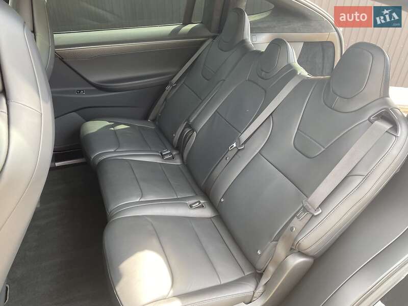 Внедорожник / Кроссовер Tesla Model X 2017 в Киеве