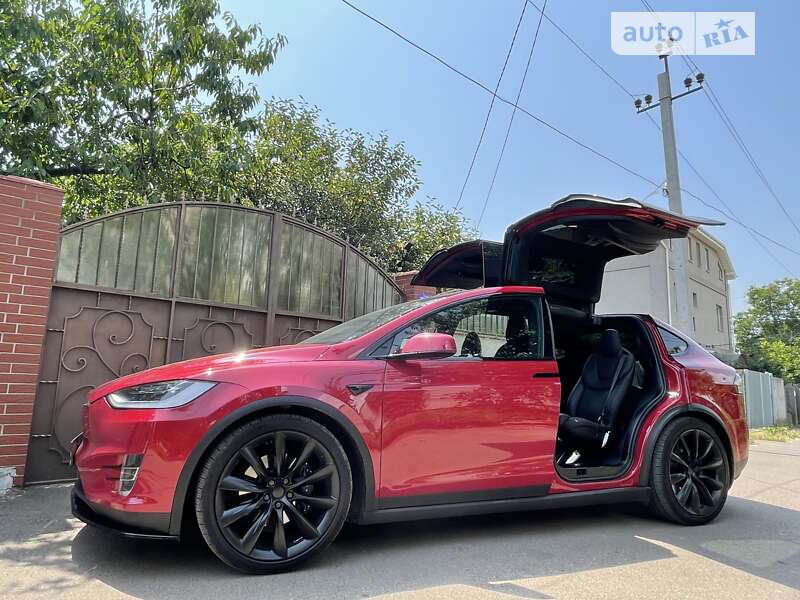 Позашляховик / Кросовер Tesla Model X 2017 в Одесі