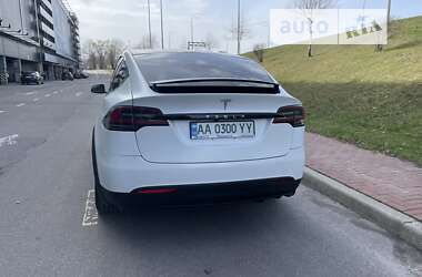 Внедорожник / Кроссовер Tesla Model X 2020 в Киеве