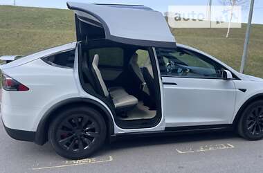 Внедорожник / Кроссовер Tesla Model X 2020 в Киеве