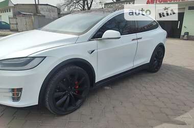 Внедорожник / Кроссовер Tesla Model X 2019 в Николаеве