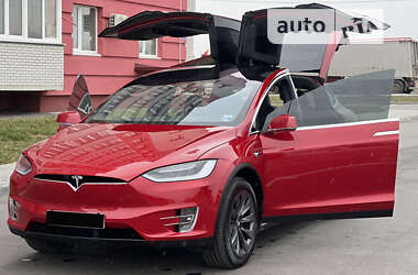 Внедорожник / Кроссовер Tesla Model X 2019 в Киеве