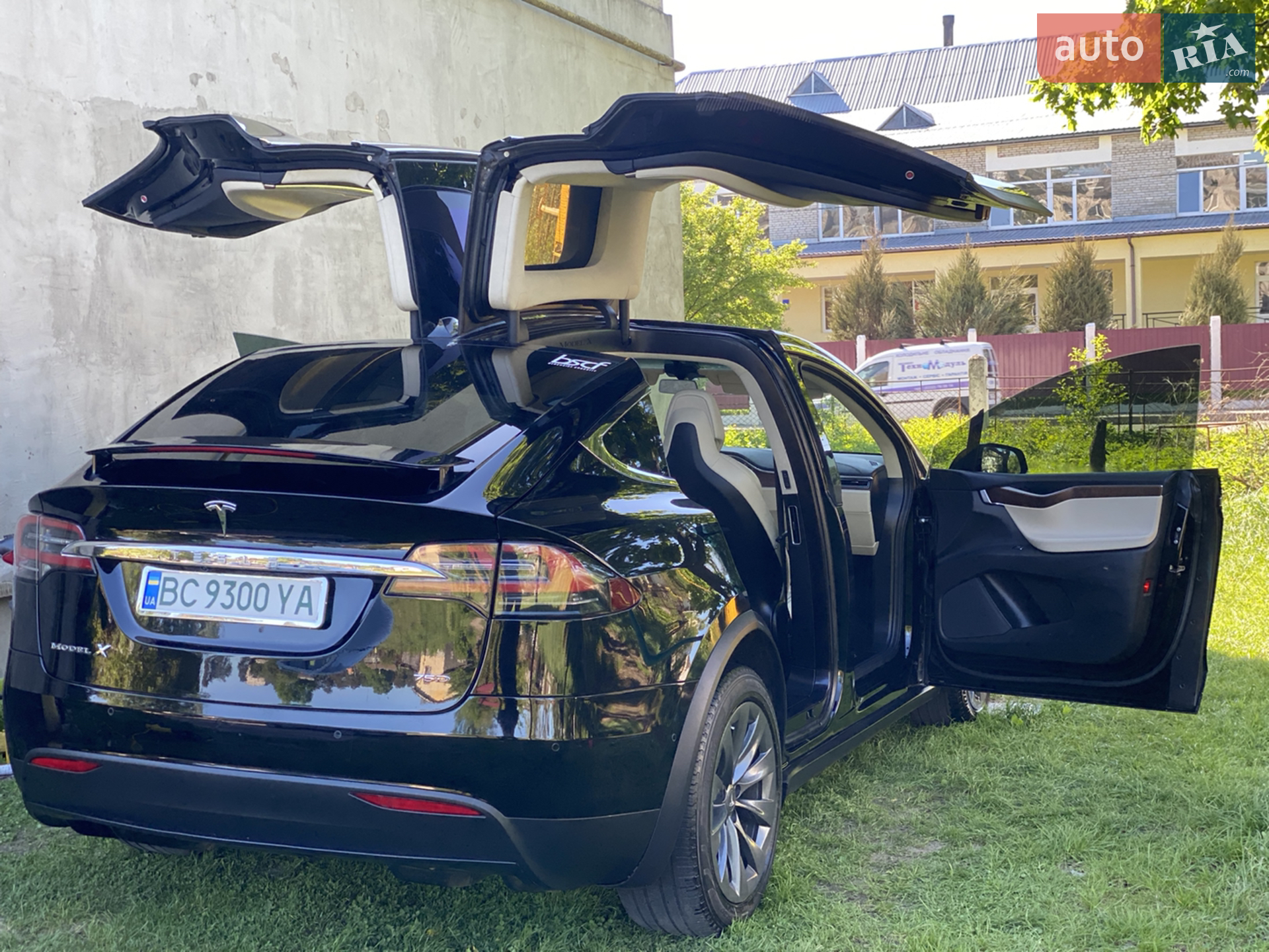 2017 Tesla Model X - мініатюра 16