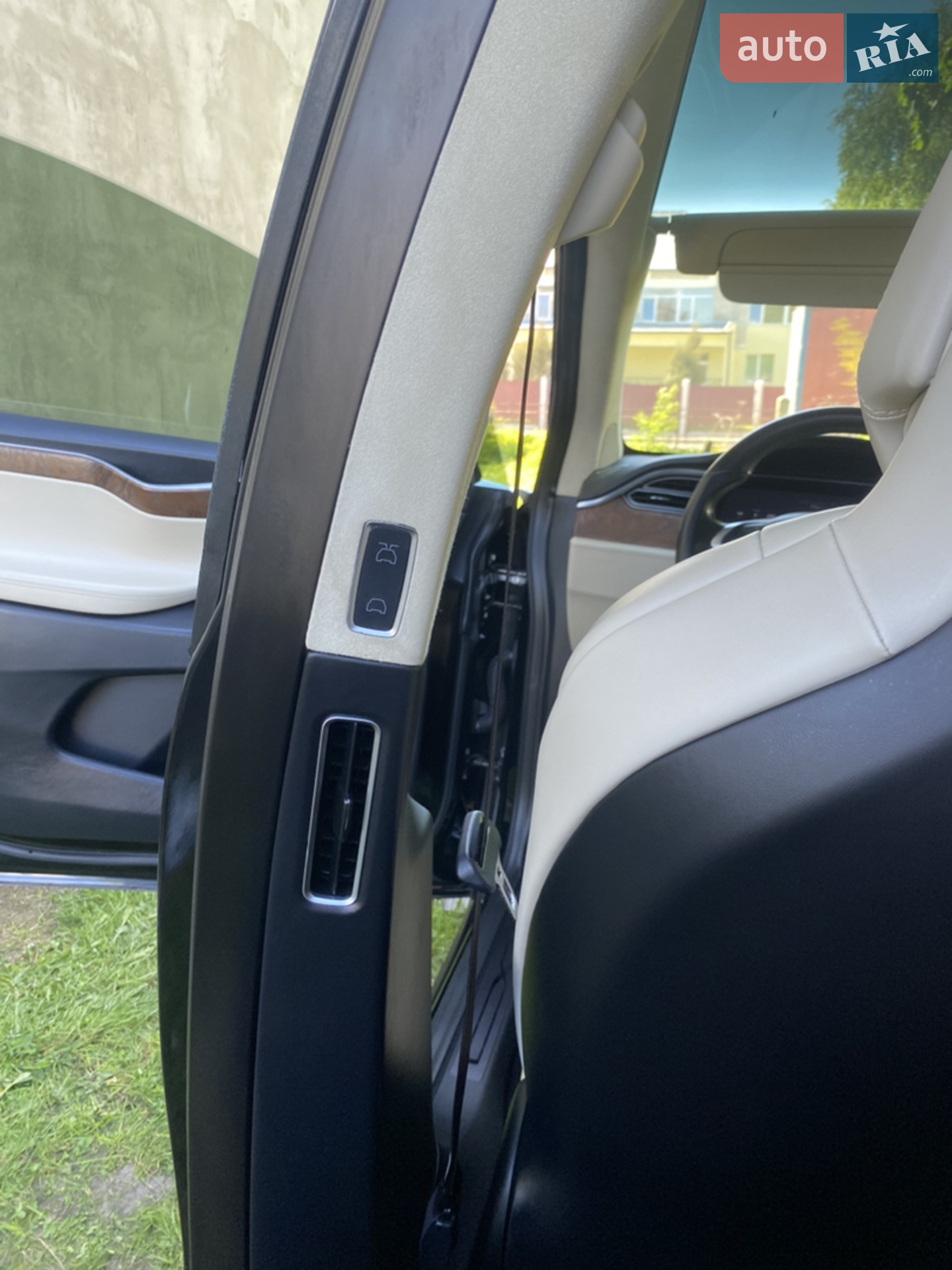 2017 Tesla Model X - мініатюра 23