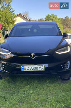 Позашляховик / Кросовер Tesla Model X 2017 в 