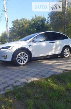 Позашляховик / Кросовер Tesla Model X 2016 в Черкасах