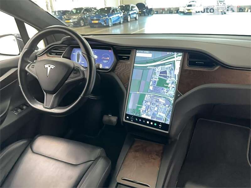 Внедорожник / Кроссовер Tesla Model X 2018 в Киеве