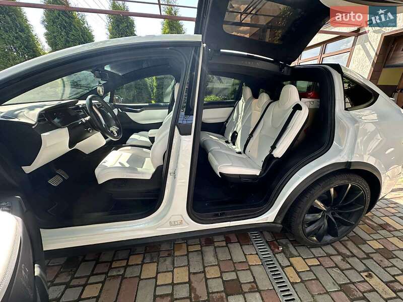 Внедорожник / Кроссовер Tesla Model X 2018 в Киеве фото 5 Внедорожник / Кроссовер Tesla Model X 2018 в Киеве