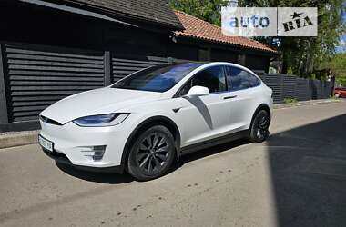 Внедорожник / Кроссовер Tesla Model X 2018 в Ровно