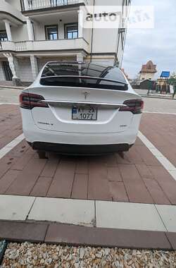 Позашляховик / Кросовер Tesla Model X 2017 в Богородчанах