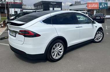 Внедорожник / Кроссовер Tesla Model X 2019 в Киеве