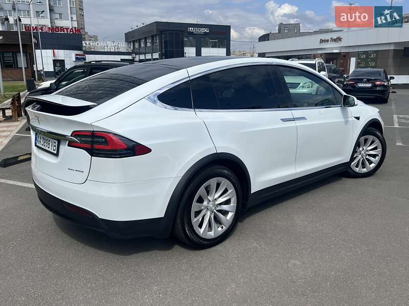 Позашляховик / Кросовер Tesla Model X 2019 в Києві фото 7 Позашляховик / Кросовер Tesla Model X 2019 в Києві