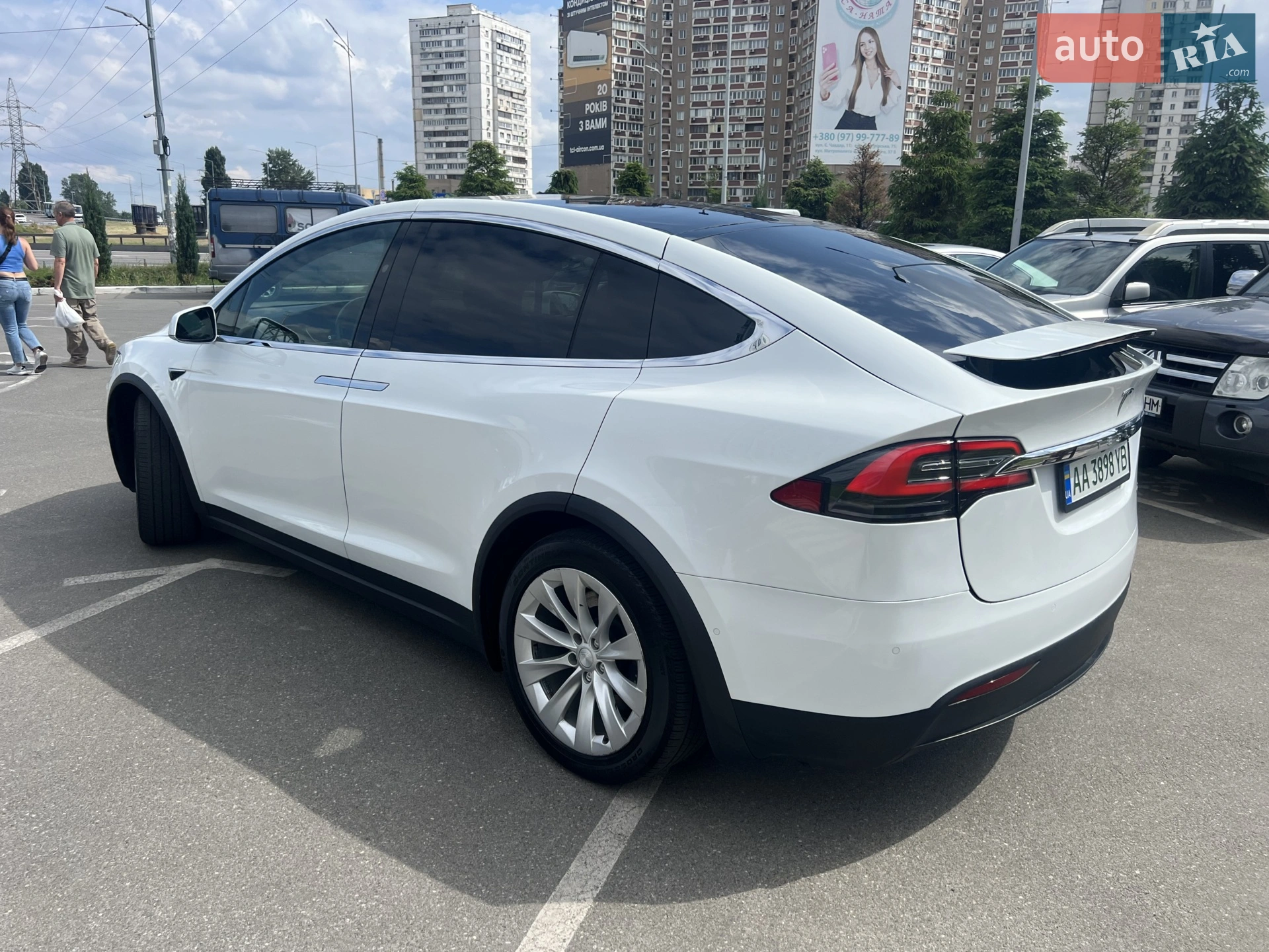2019 Tesla Model X - мініатюра 9