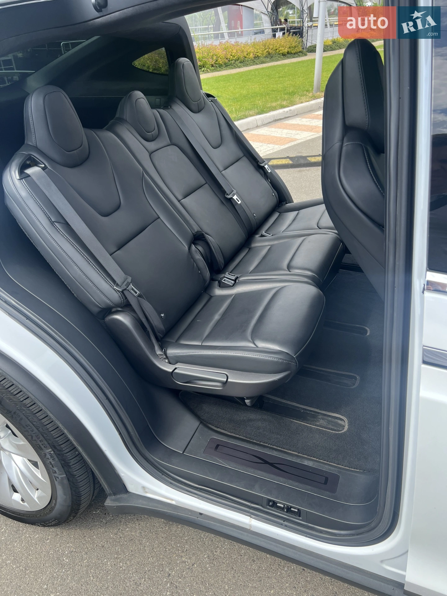 2019 Tesla Model X - мініатюра 12