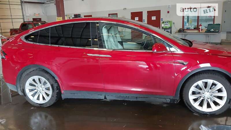 Внедорожник / Кроссовер Tesla Model X 2017 в Львове