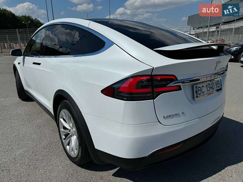 Позашляховик / Кросовер Tesla Model X 2018 в Львові фото 4 Позашляховик / Кросовер Tesla Model X 2018 в Львові