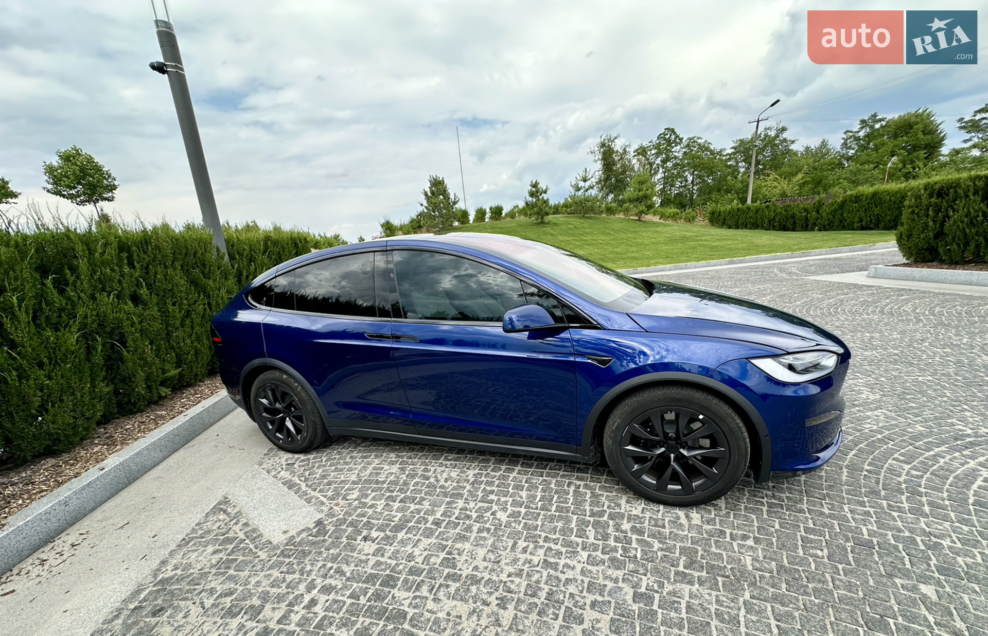 2022 Tesla Model X - мініатюра 11