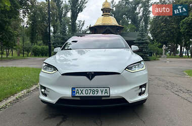 Внедорожник / Кроссовер Tesla Model X 2018 в Киеве