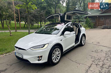 Внедорожник / Кроссовер Tesla Model X 2018 в Киеве