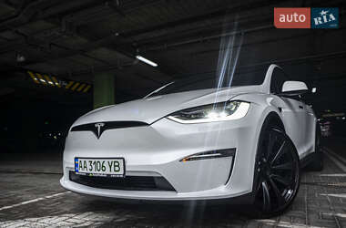 Позашляховик / Кросовер Tesla Model X 2022 в 