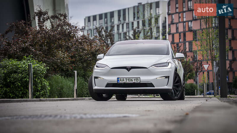 Позашляховик / Кросовер Tesla Model X 2022 в Києві фото 13 Позашляховик / Кросовер Tesla Model X 2022 в Києві