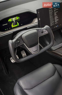 Позашляховик / Кросовер Tesla Model X 2022 в 
