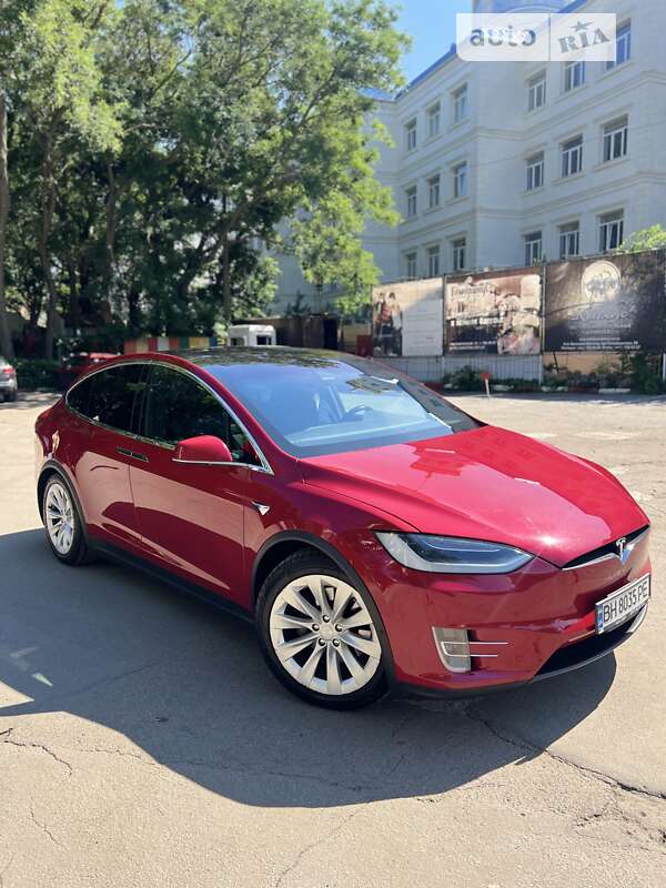 Позашляховик / Кросовер Tesla Model X 2016 в Одесі