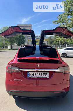 Позашляховик / Кросовер Tesla Model X 2016 в Одесі