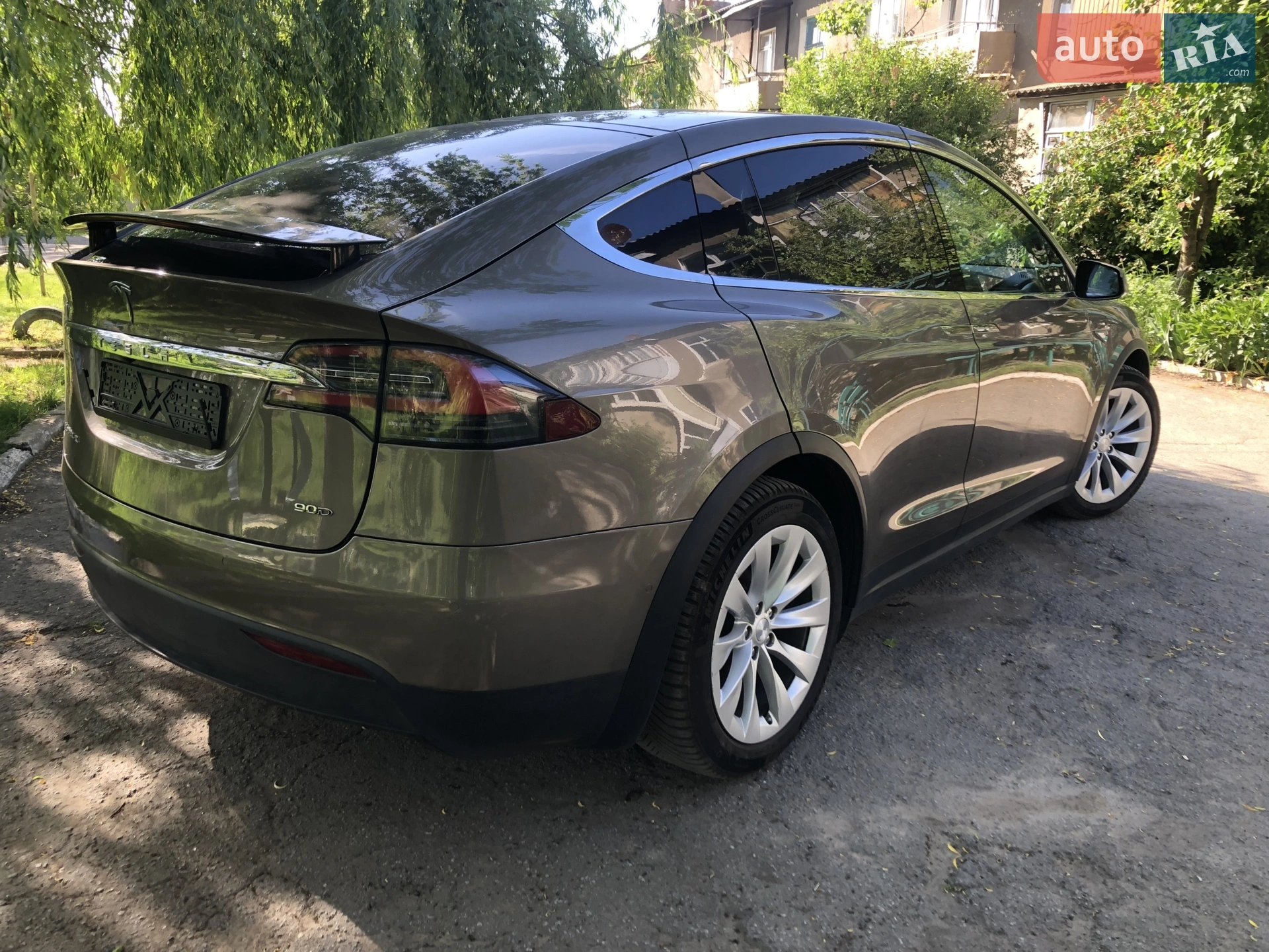 2016 Tesla Model X - мініатюра 8