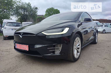 Позашляховик / Кросовер Tesla Model X 2017 в Дубні
