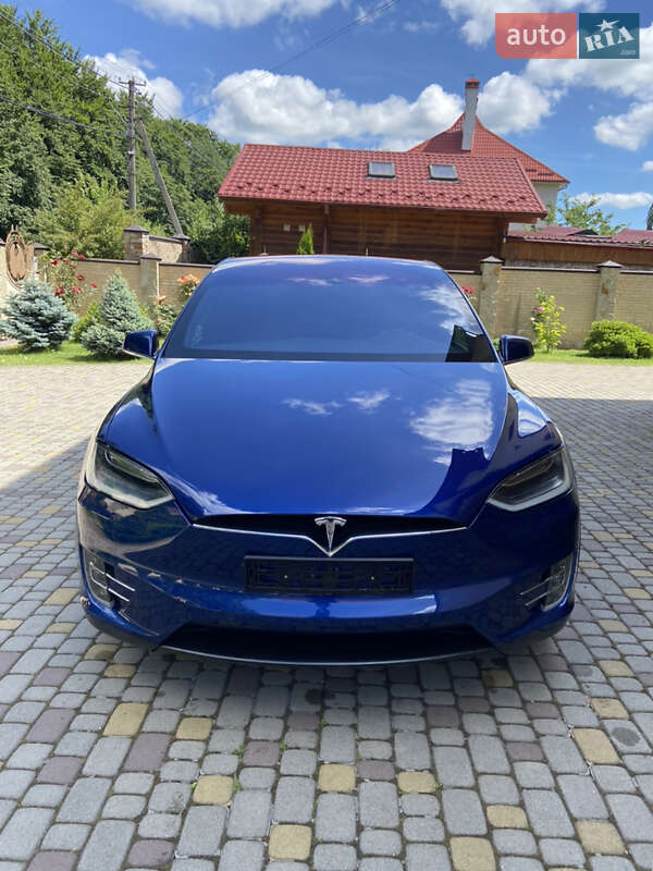 Внедорожник / Кроссовер Tesla Model X 2016 в Львове