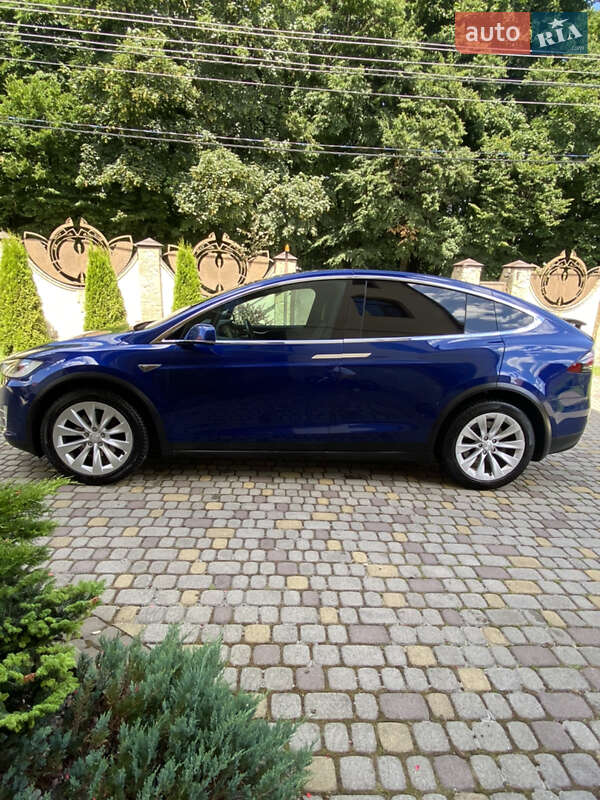 Внедорожник / Кроссовер Tesla Model X 2016 в Львове