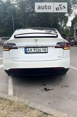 Позашляховик / Кросовер Tesla Model X 2016 в Вінниці