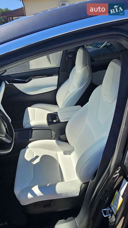 Внедорожник / Кроссовер Tesla Model X 2018 в Черкассах