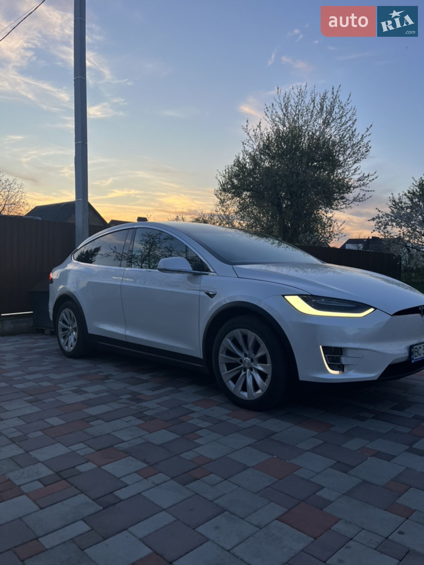 2020 Tesla Model X - мініатюра 5