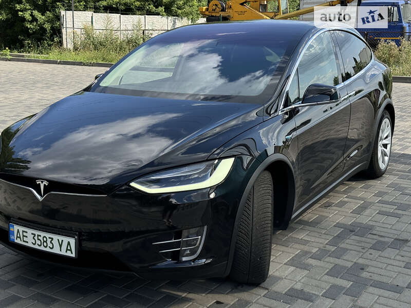 Внедорожник / Кроссовер Tesla Model X 2018 в Днепре