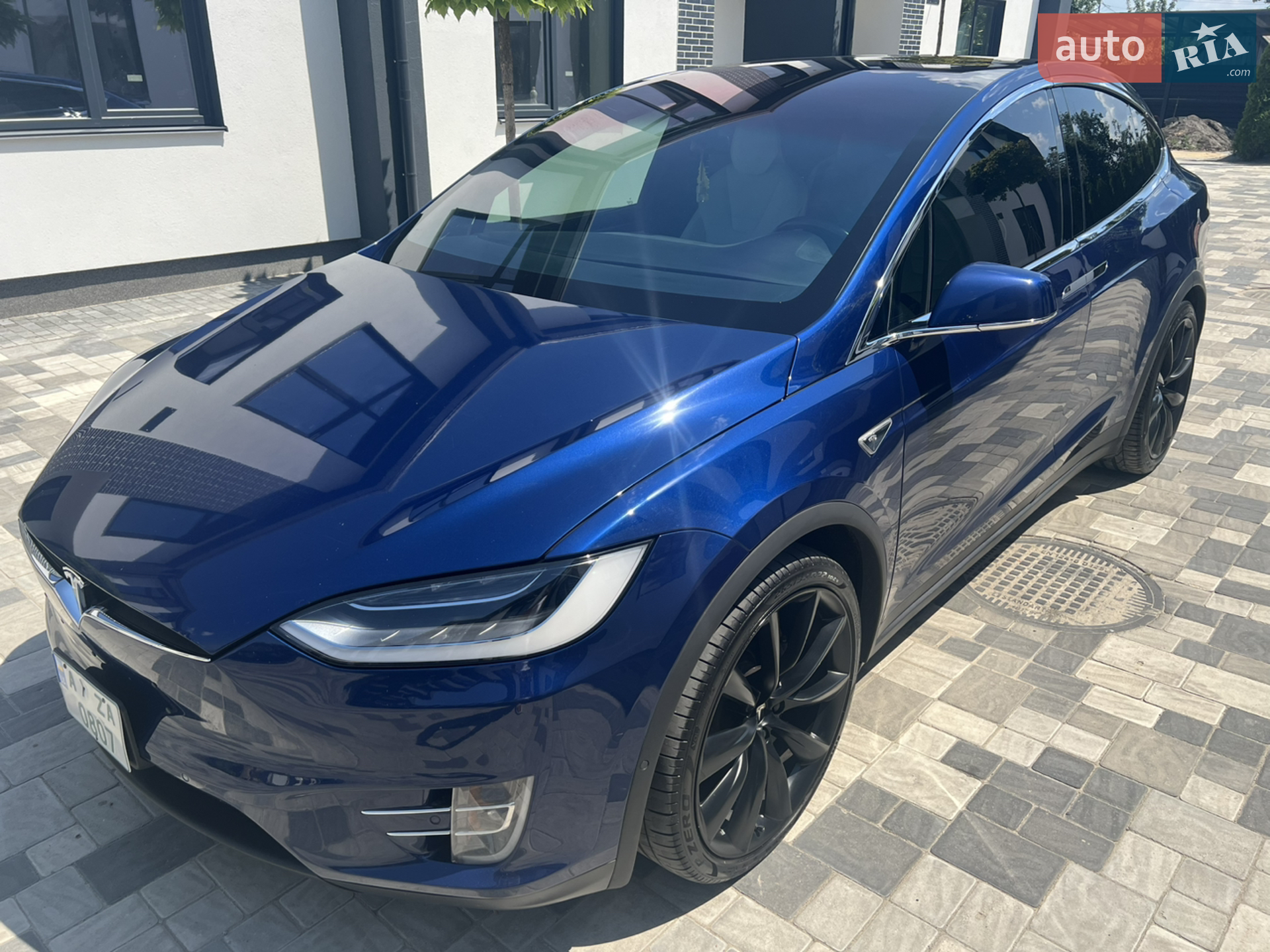 2016 Tesla Model X - мініатюра 3