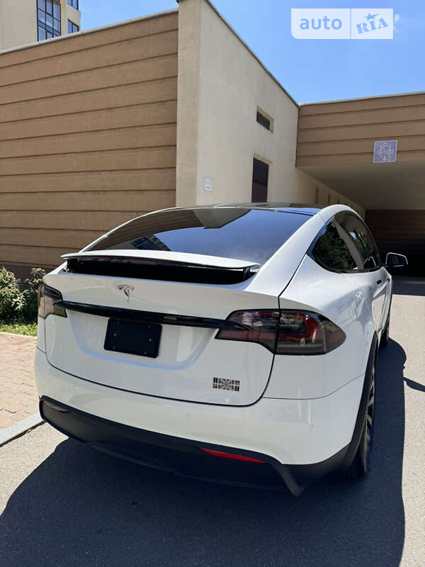 Внедорожник / Кроссовер Tesla Model X 2022 в Киеве