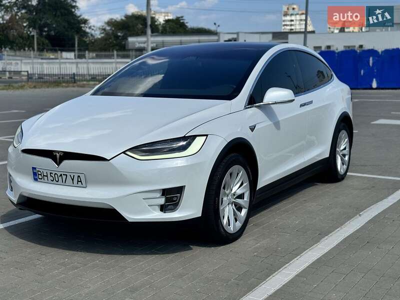 Позашляховик / Кросовер Tesla Model X 2019 в Одесі