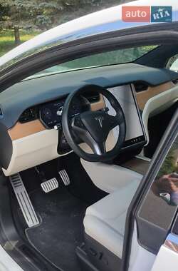 Внедорожник / Кроссовер Tesla Model X 2020 в Стрые