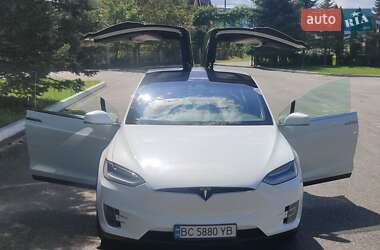 Позашляховик / Кросовер Tesla Model X 2020 в 