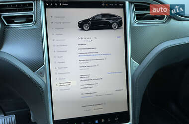 Внедорожник / Кроссовер Tesla Model X 2017 в 