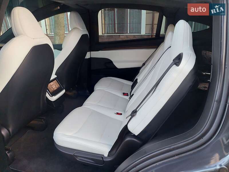 Внедорожник / Кроссовер Tesla Model X 2022 в Одессе