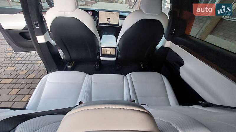 Внедорожник / Кроссовер Tesla Model X 2022 в Одессе