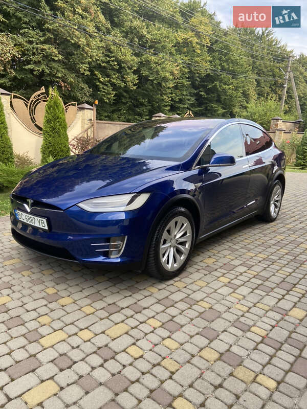 Внедорожник / Кроссовер Tesla Model X 2016 в Львове