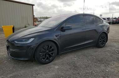 Tesla Model X 2024