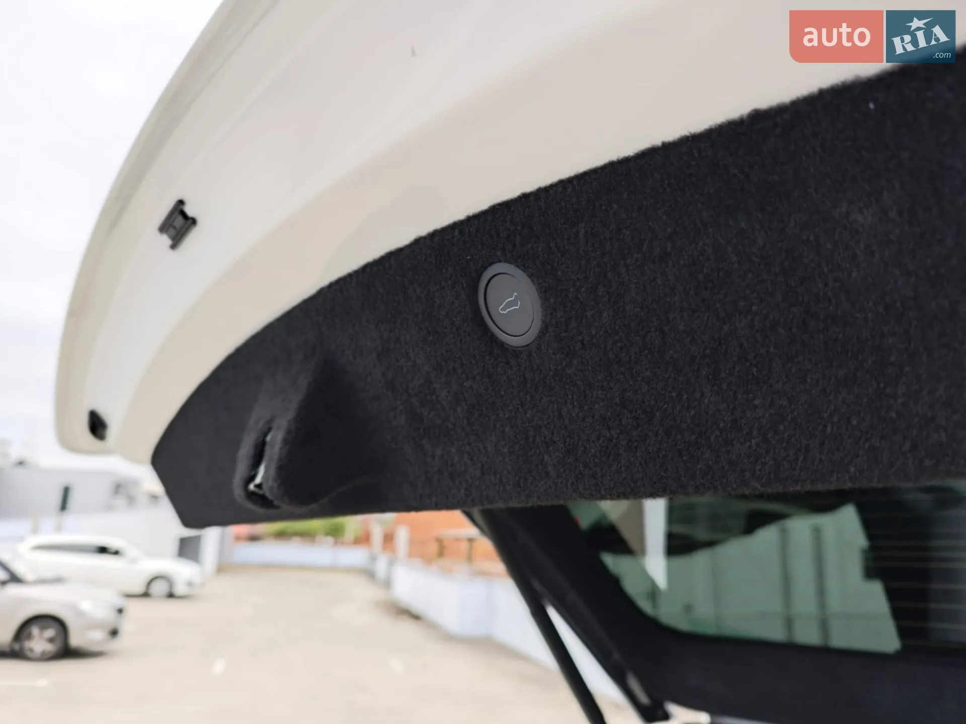 2022 Tesla Model X - мініатюра 55