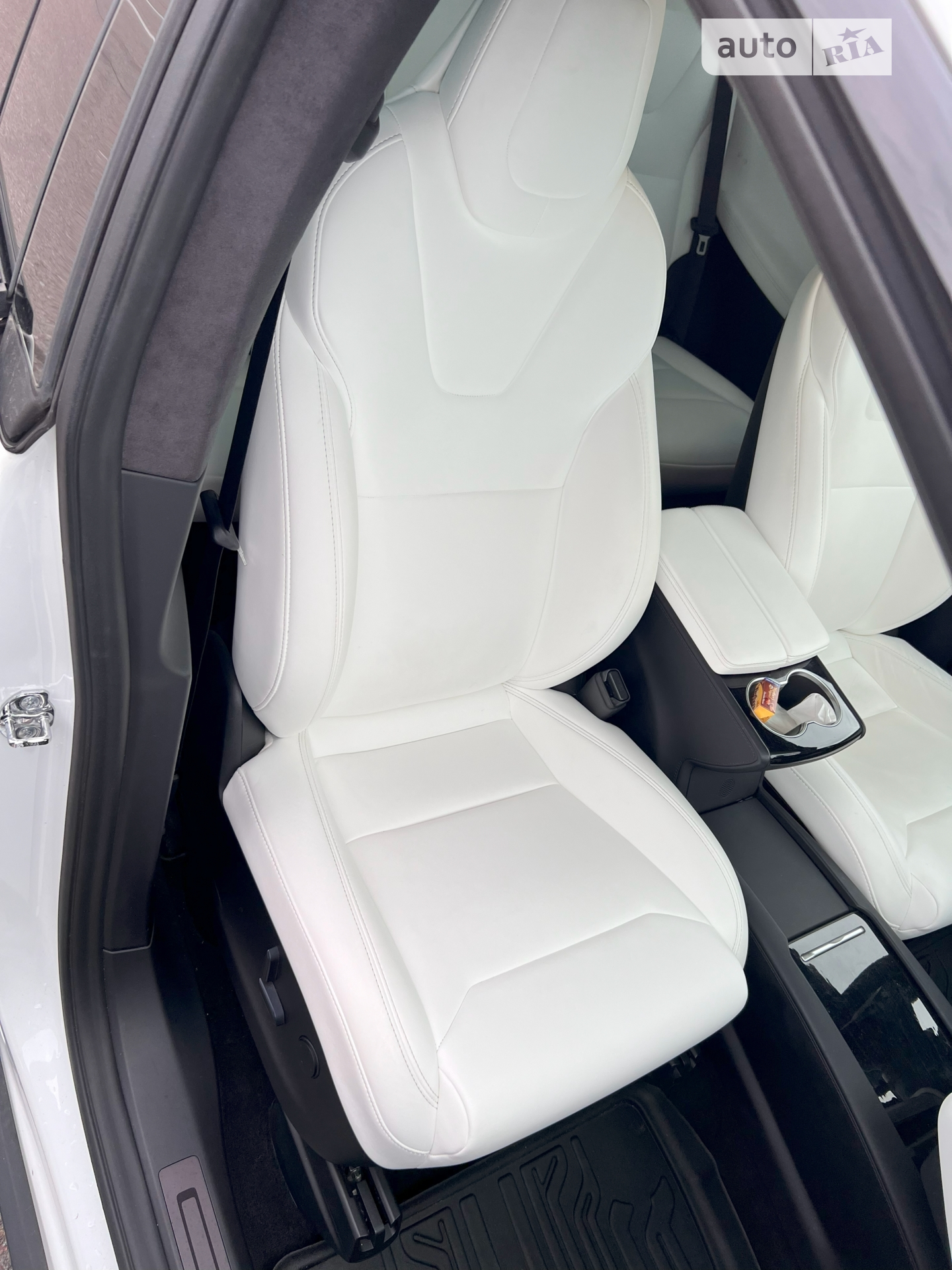 2017 Tesla Model X - мініатюра 18