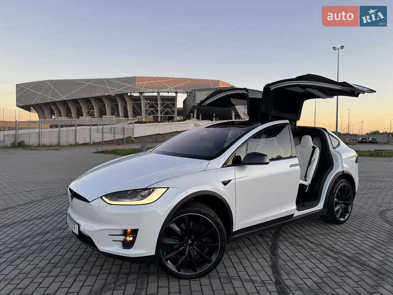 Внедорожник / Кроссовер Tesla Model X 2020 в Львове