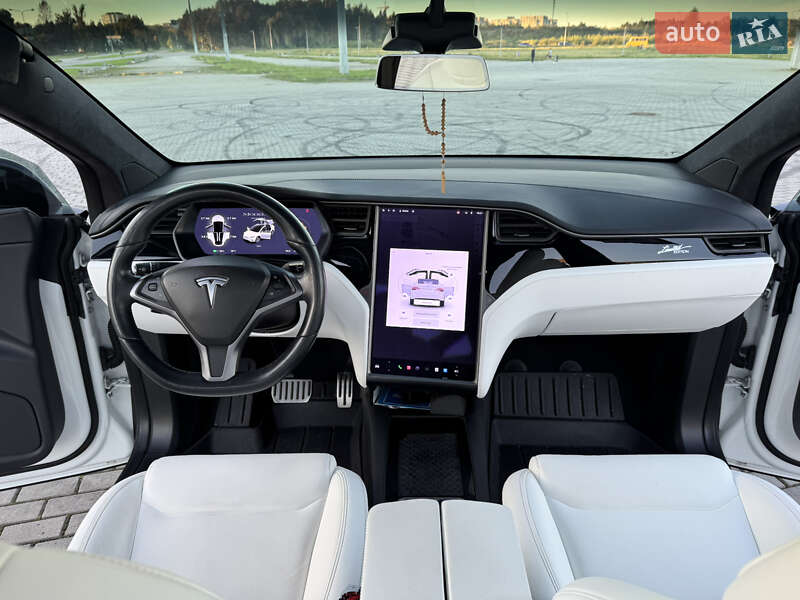 Внедорожник / Кроссовер Tesla Model X 2020 в Львове